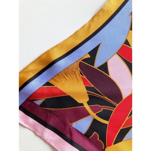 ANN TAYLOR Red Purple Yellow Blue Lily Floral Print Silk 25" x 25" Square Scarf - Picture 10 of 13